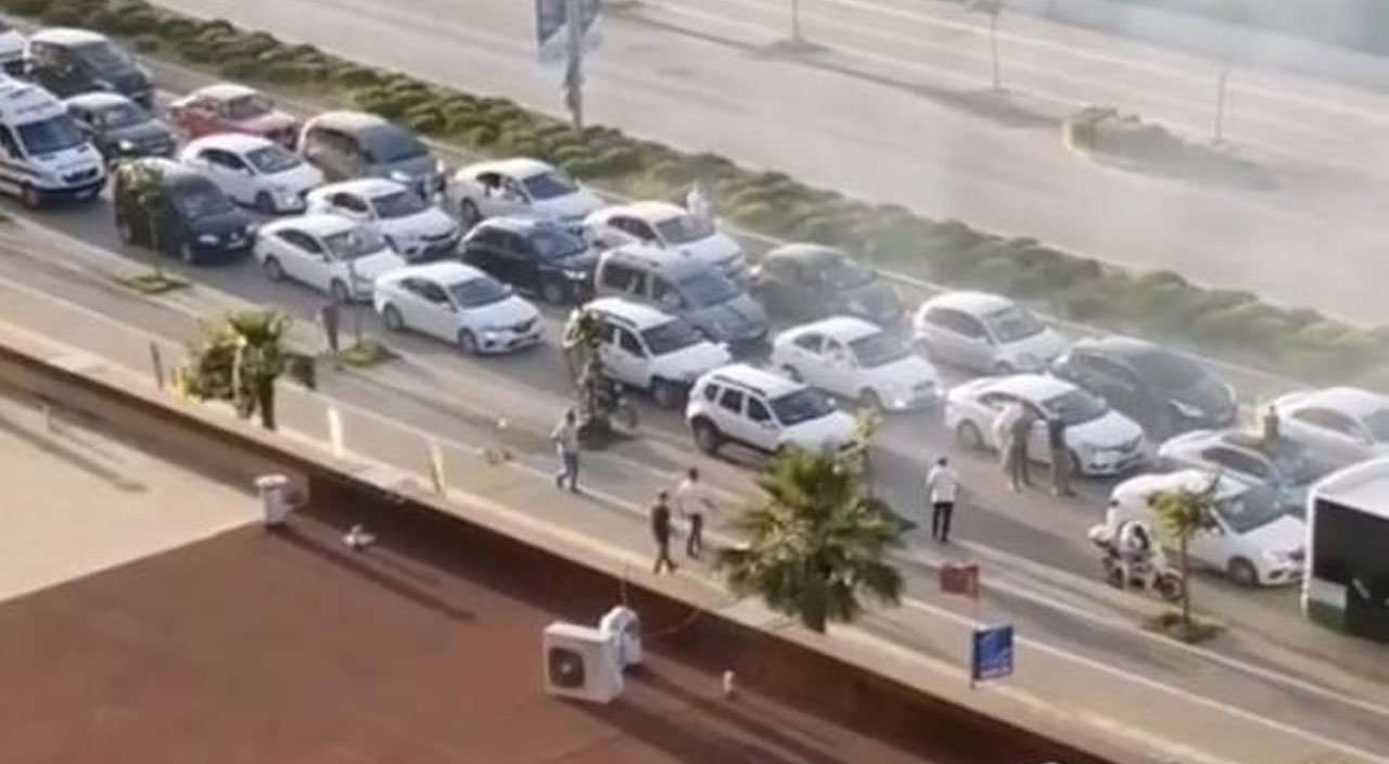 Bursa’da tepki çeken görüntüler: Ambulansın geçişine izin vermediler