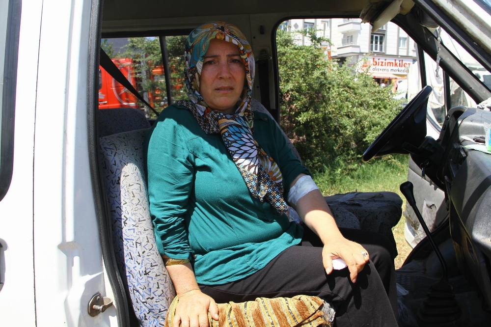 Alçaktan uçan helikopter Samsun'u birbirine kattı