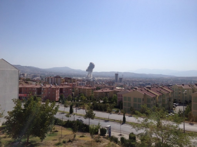 İşte Elazığ'daki patlamadan ilk kareler