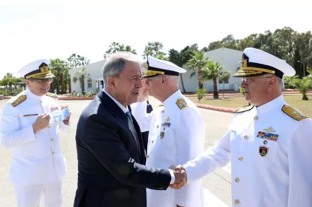 Bakan Akar’dan sığınmacı açıklaması: BM kriterlerine uygun dönüş için çaba gösteriliyor