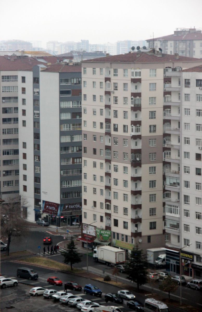 14 katlı binada korkunç görüntü!