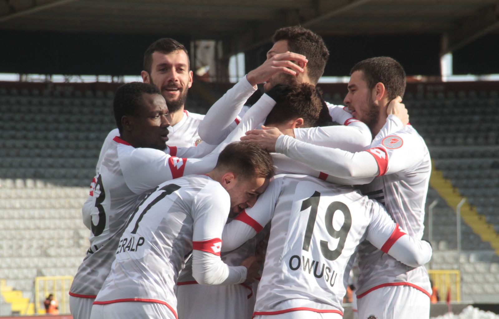 Gençlerbirliği, Amedspor'a fark attı