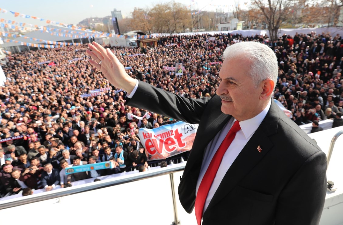 AK Parti'nin referandum öncesi miting programı belli oldu