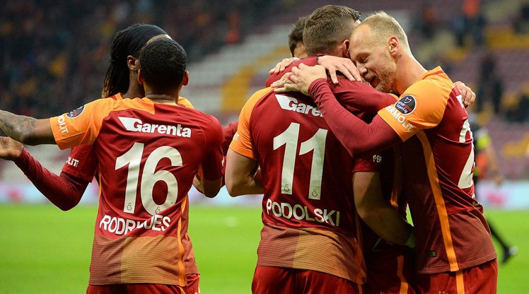 Süper Lig'de zirve iyice kızıştı