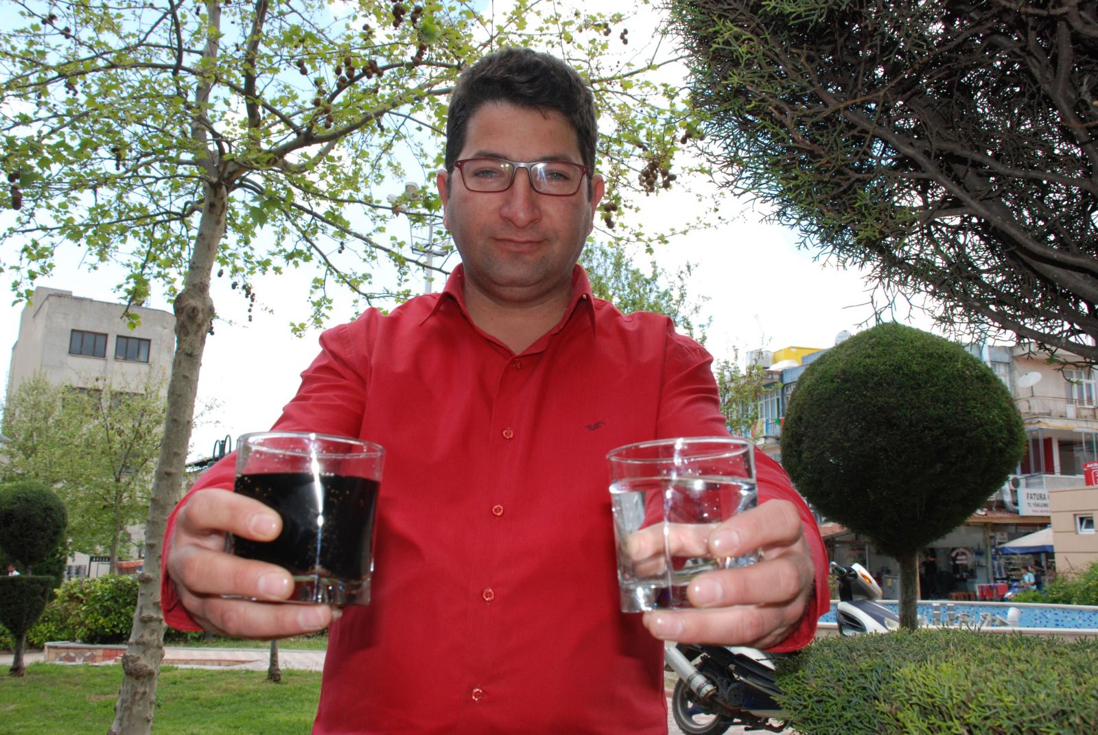 Taner Özev, 30 yıldır su içmiyor...