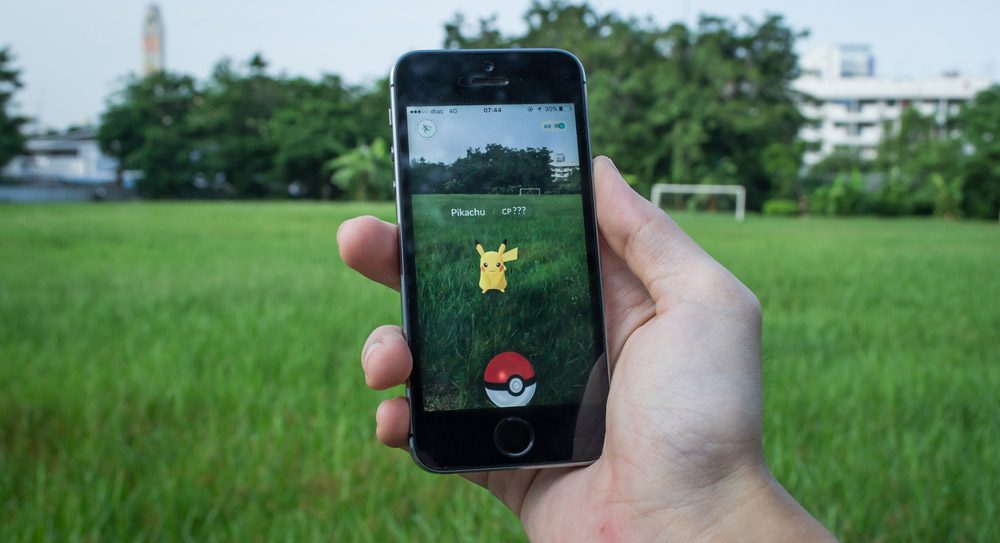 Facebook akıllı telefonları bitirmeye geliyor