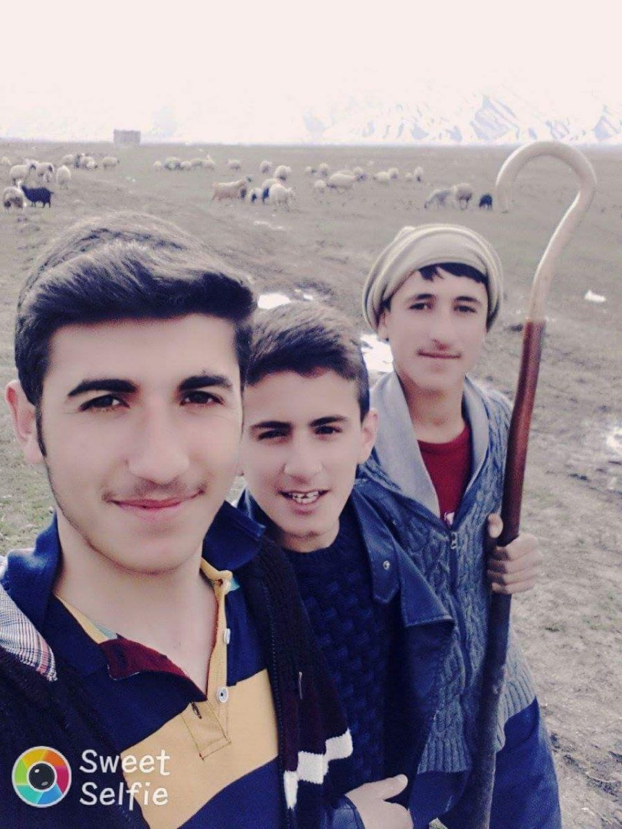 Yüksekova'da yıldırım isabet eden çocuk hayatını kaybetti