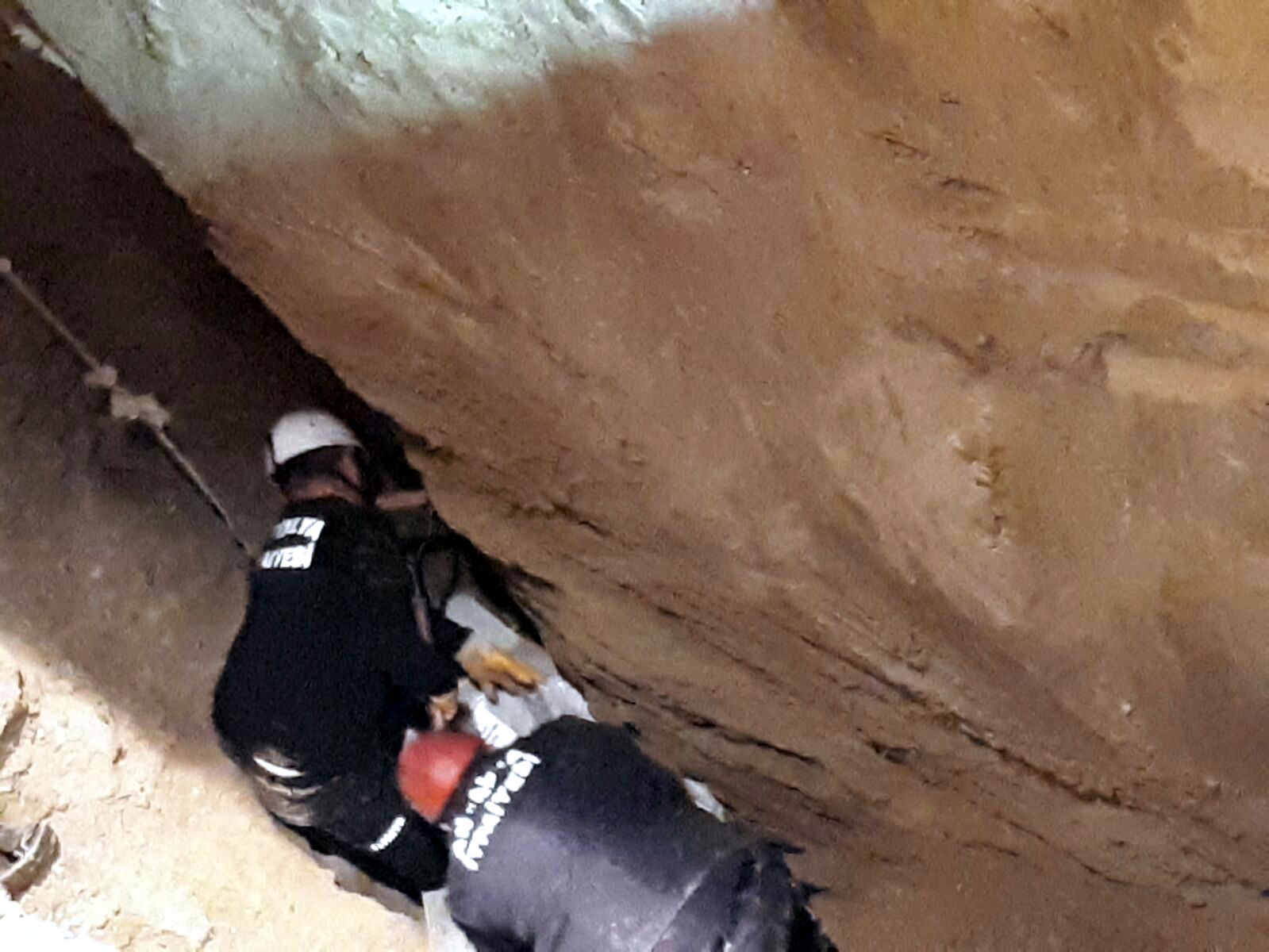 Antalya’da bahçe kazısında göçük: 2 ölü