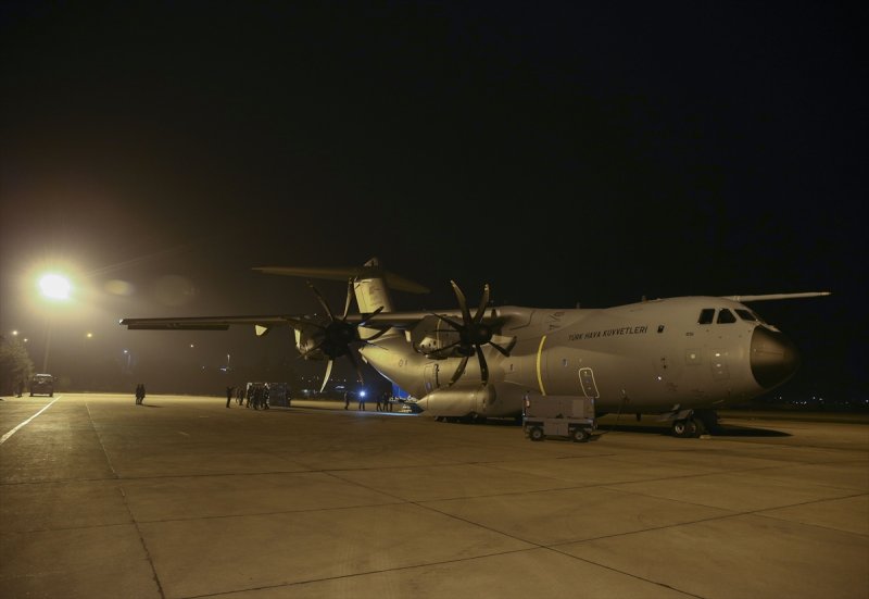 TSK, Irak'taki deprem için harekete geçti