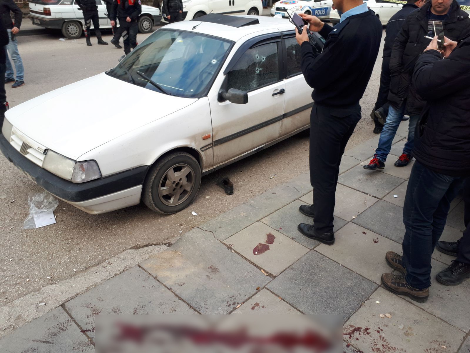 Ankara'da kanlı infaz... Baba oğul kurşun yağmuruna tutuldu