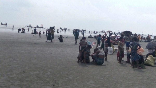 Myanmar'da katliamdan kaçanların sayısı 146 bine çıktı