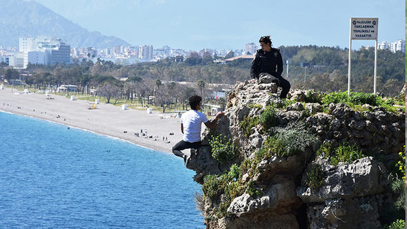 Antalya'da yürekleri ağza getiren olay