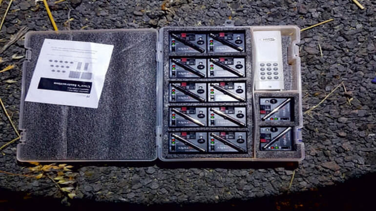 Suriye'den Türkiye'ye atılan çantanın içinden patlayıcı çıktı