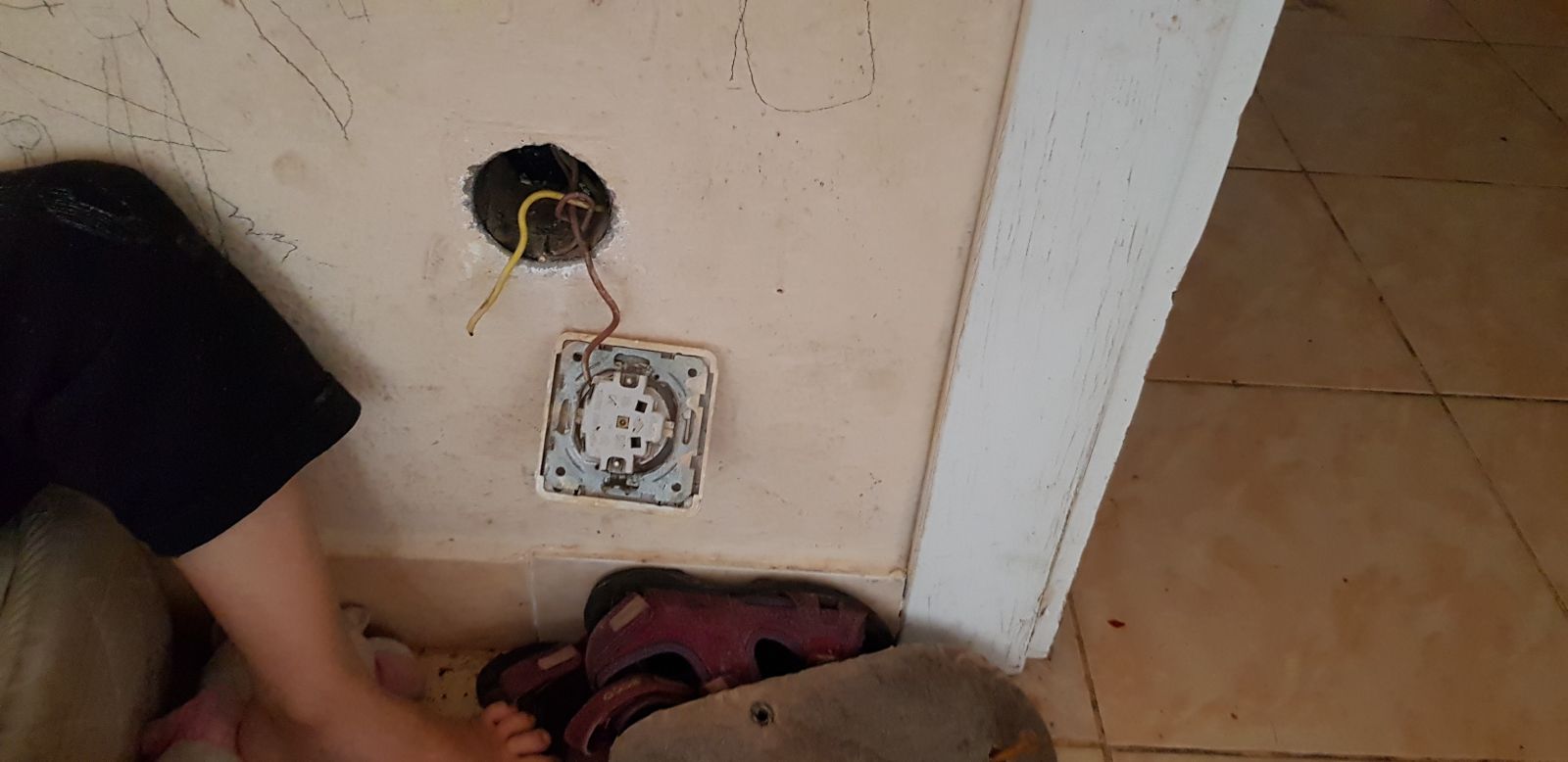 Gazeteciler ihbar etti, Kaymakamlık çocukları devlet korumasına aldı