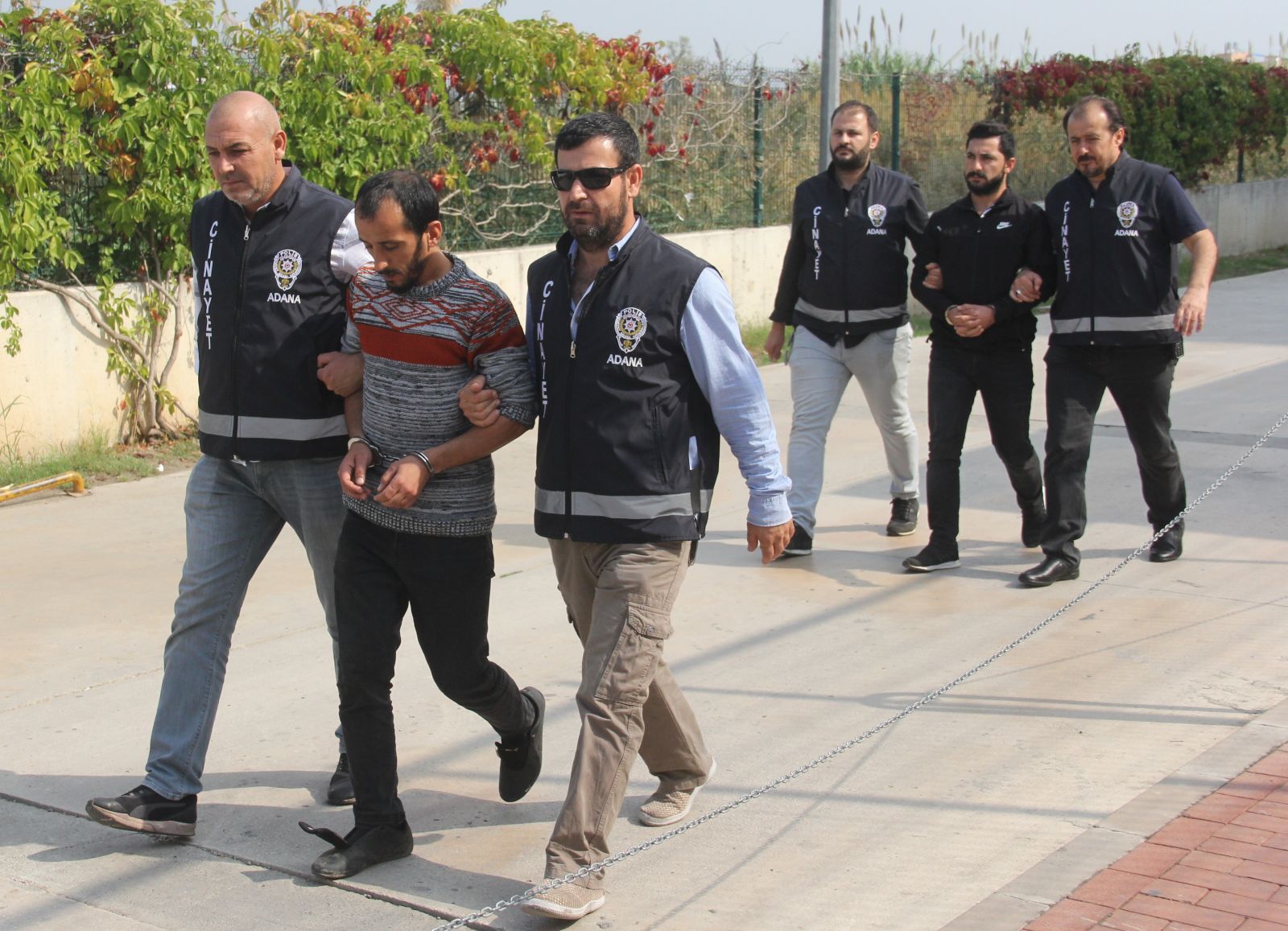 Amcasına 10 yıl önce atılan tokat için kavga çıkardı, öldürüldü