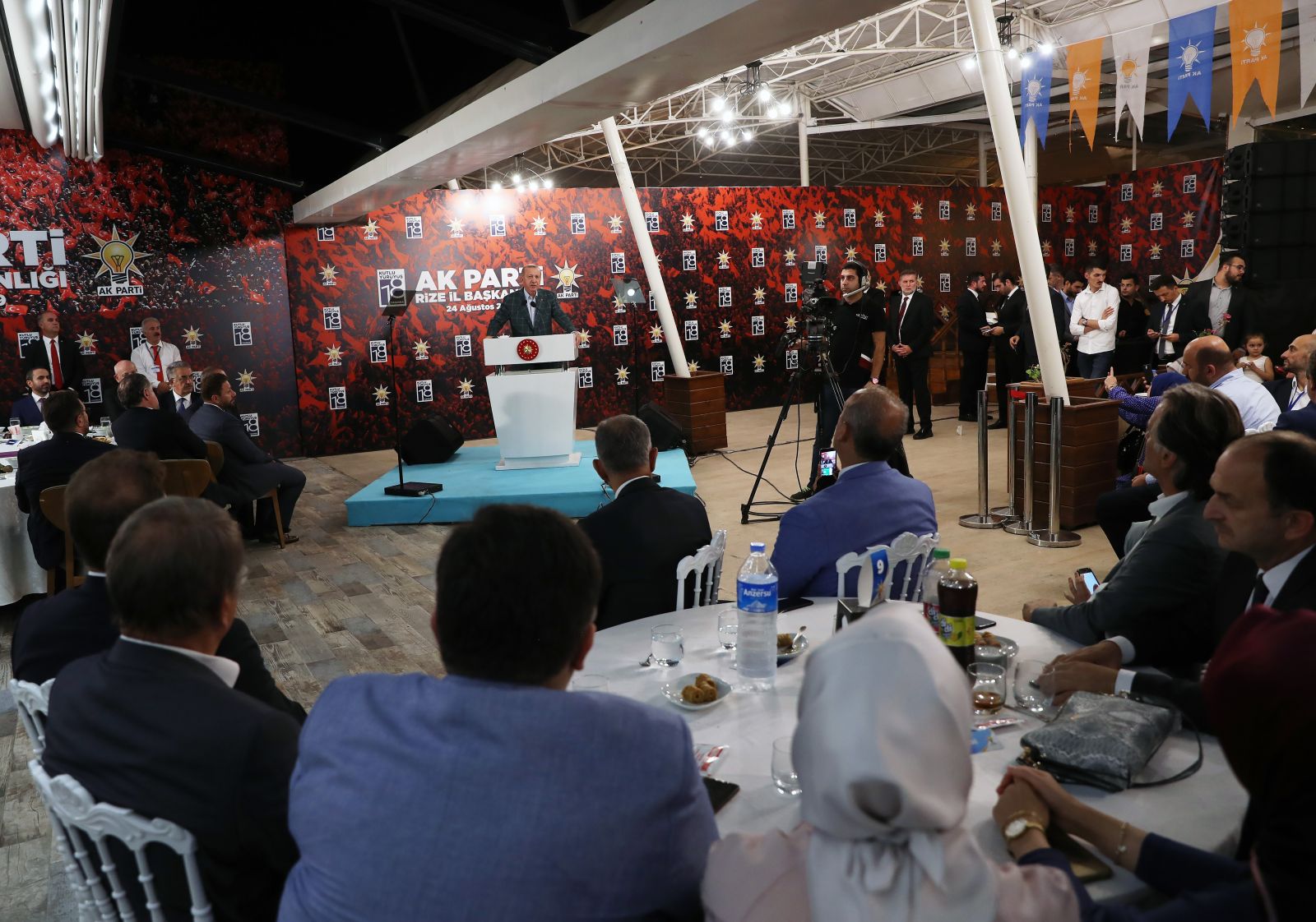 Cumhurbaşkanı Erdoğan: Önce memleket diyen herkesle çalışmaya hazırız
