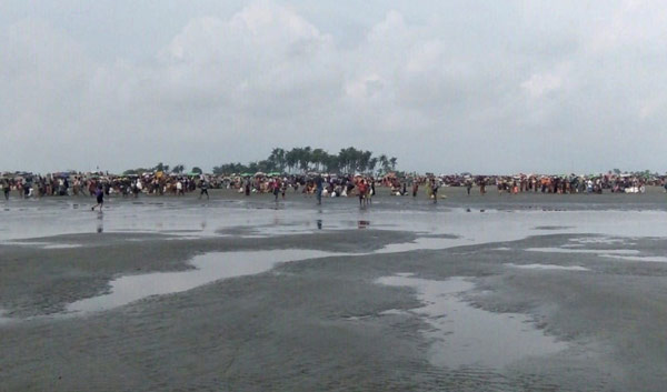Myanmar'da katliamdan kaçanların sayısı 146 bine çıktı