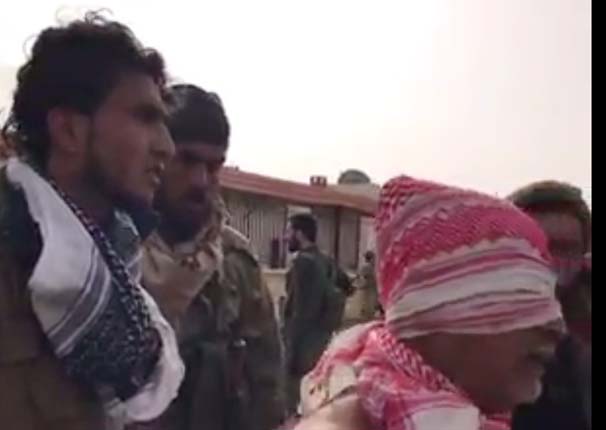 ÖSO, YPG’li teröristleri bir bir teslim alıyor