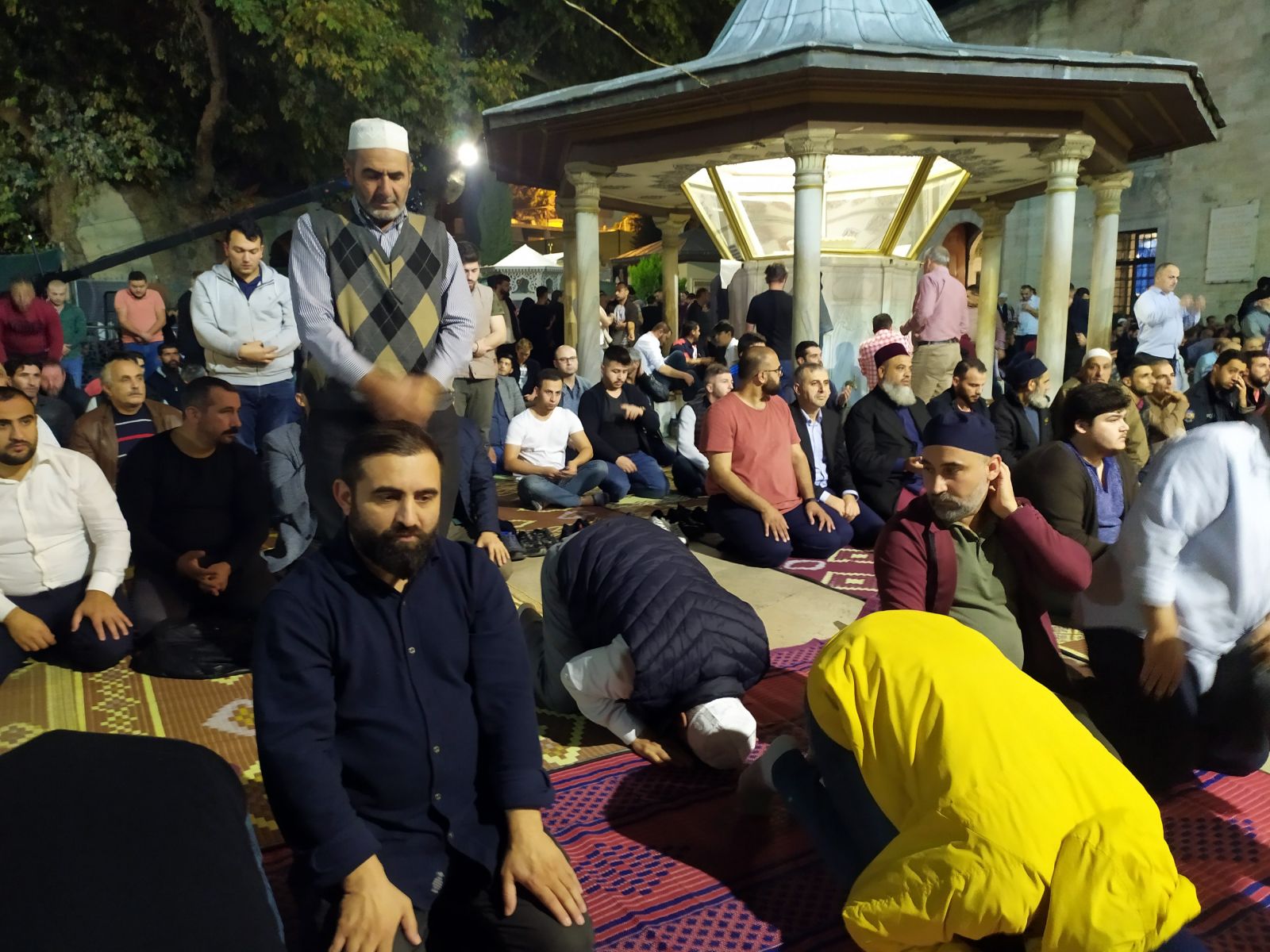 Mevlit Kandili’nde Eyüp Sultan Camii doldu taştı