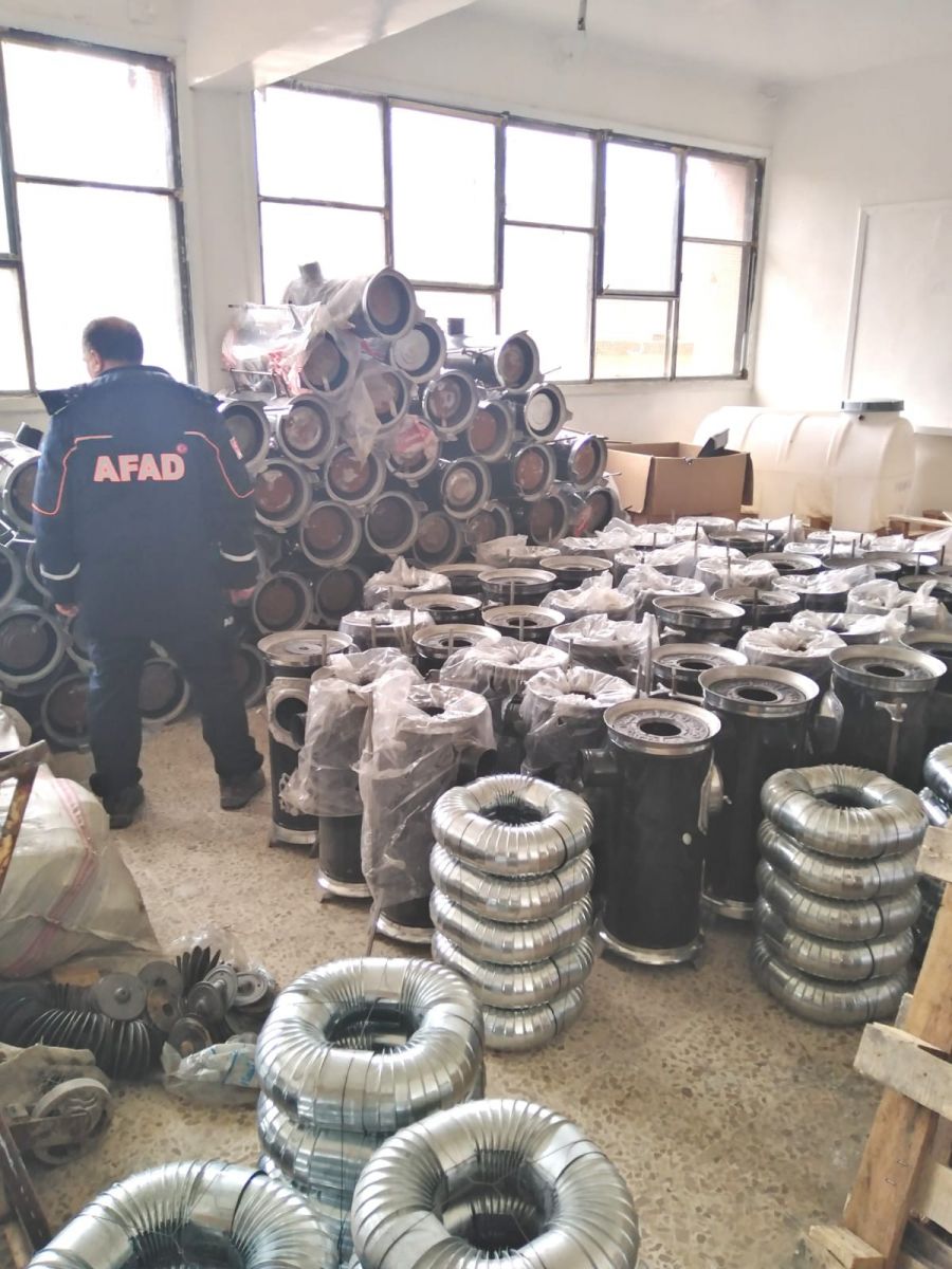 Tel Abyad ve Resulayn’da çocuklar üşümeyecek