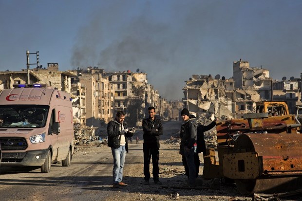 Rusya'dan açıklama: 5 bin Suriyeli Halep'ten tahliye ediliyor
