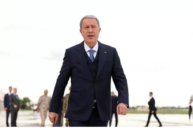 Bakan Akar’dan sığınmacı açıklaması: BM kriterlerine uygun dönüş için çaba gösteriliyor