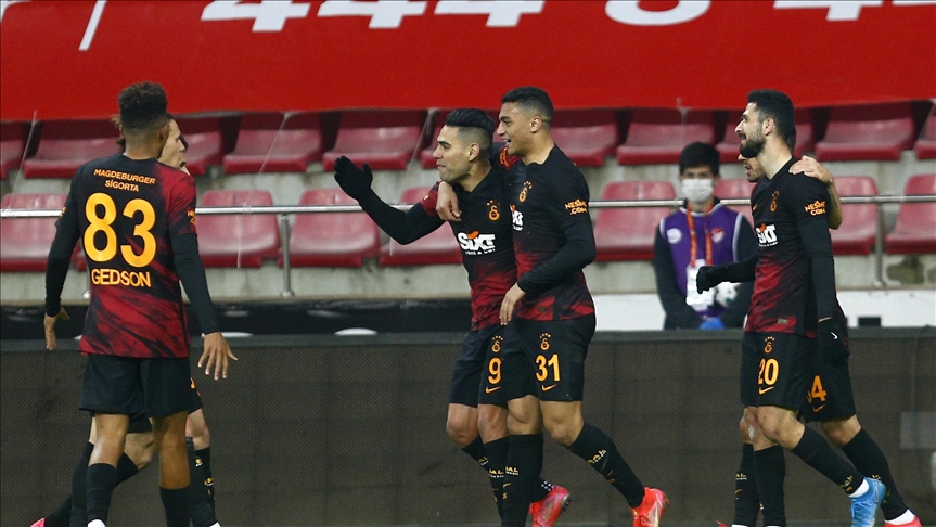 Galatasaray, deplasmanda Kayserispor'u 3-0 mağlup etti