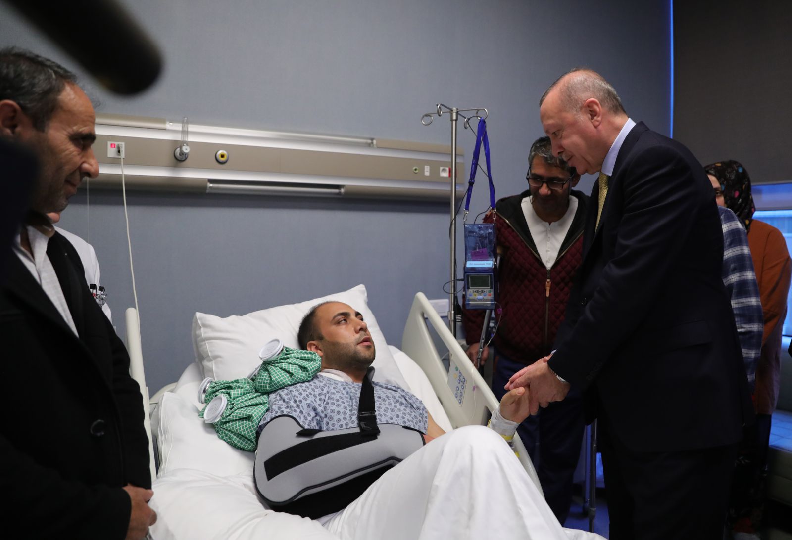 Cumhurbaşkanı Erdoğan hasta ziyaretlerinde bulundu