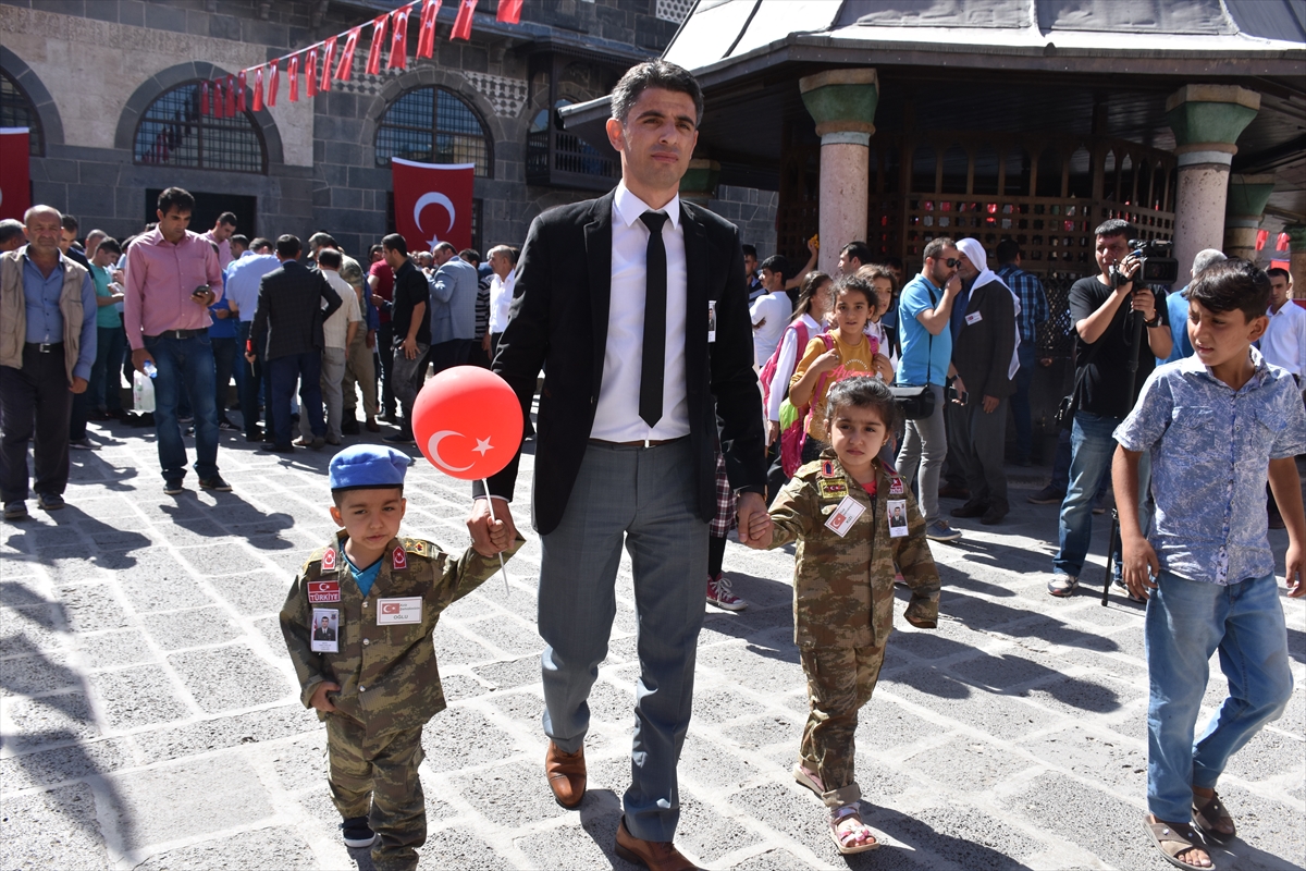 Diyarbakır şehidini uğurladı
