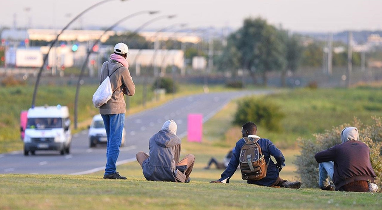 Mülteciler yeni rota belirledi: 25 bin Suriyeli Batı'ya gitti