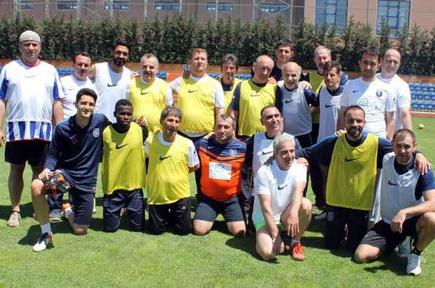 Başakşehirspor parkinson hastalarıyla gösteri maçı yaptı