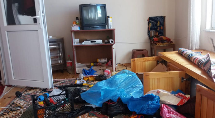 Hırsızlar yayla evlerine dadandı