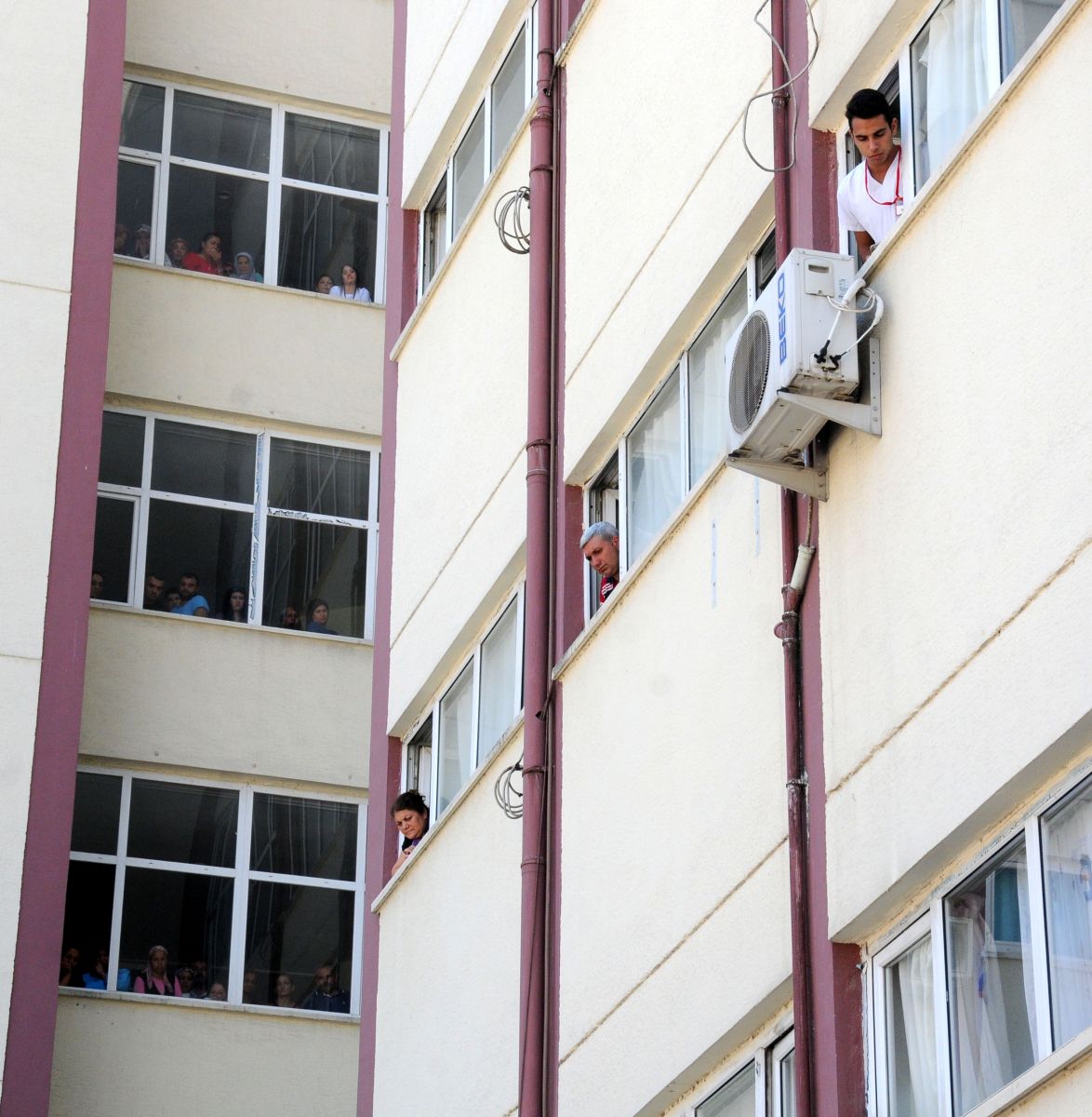 Bitlis şehidine hastanede son veda