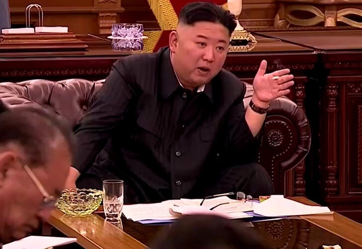 Kuzey Kore, liderleri Kim için ağlıyor Kuzey Kore, liderleri Kim için ağlıyor