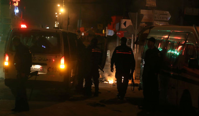 Tunus'ta halk geçim sıkıntısı nedeniyle sokaklara döküldü