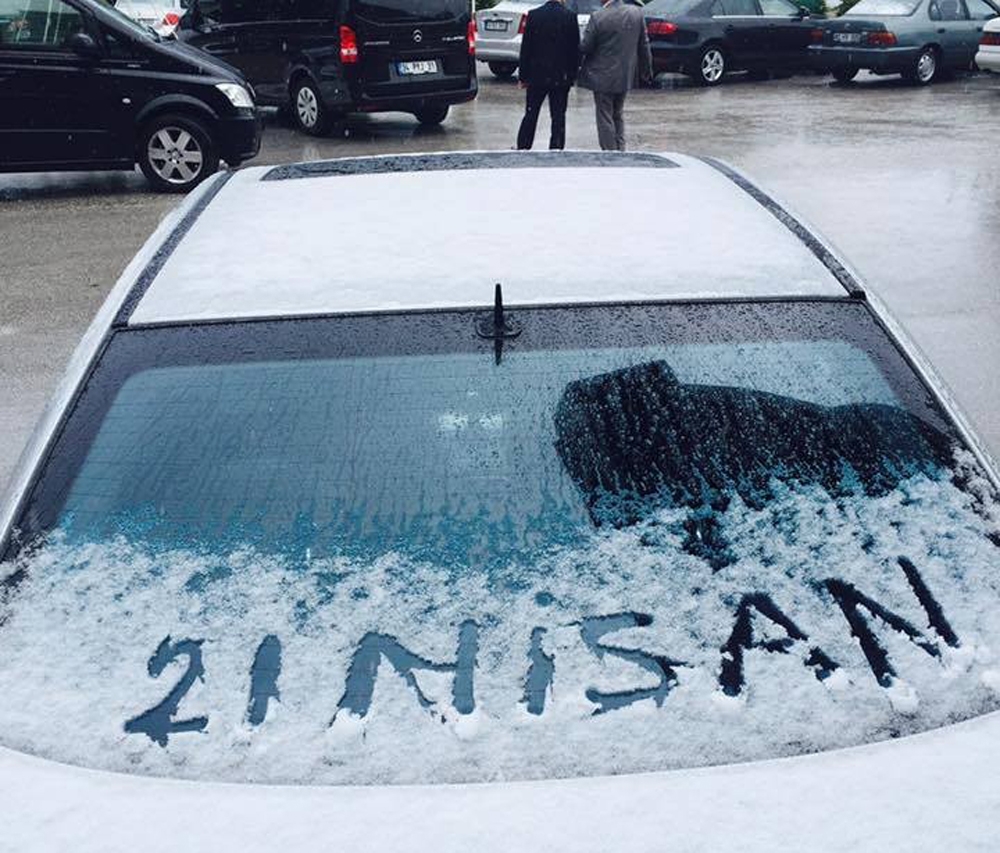 Abant’a kar yağdı