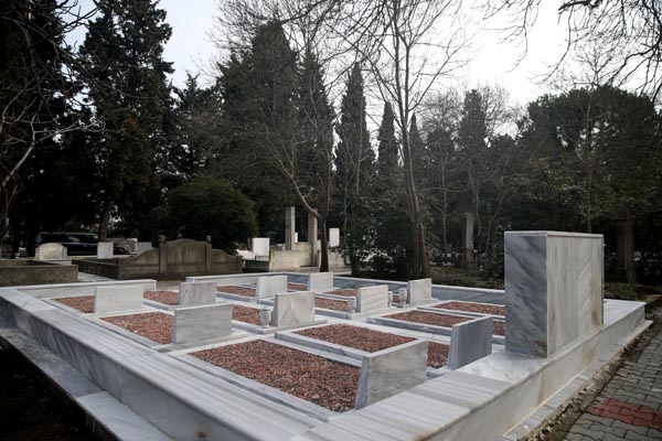 İstanbul'da 4 milyon mezarda 9 milyar TL'lik mermer-granit kullanıldı