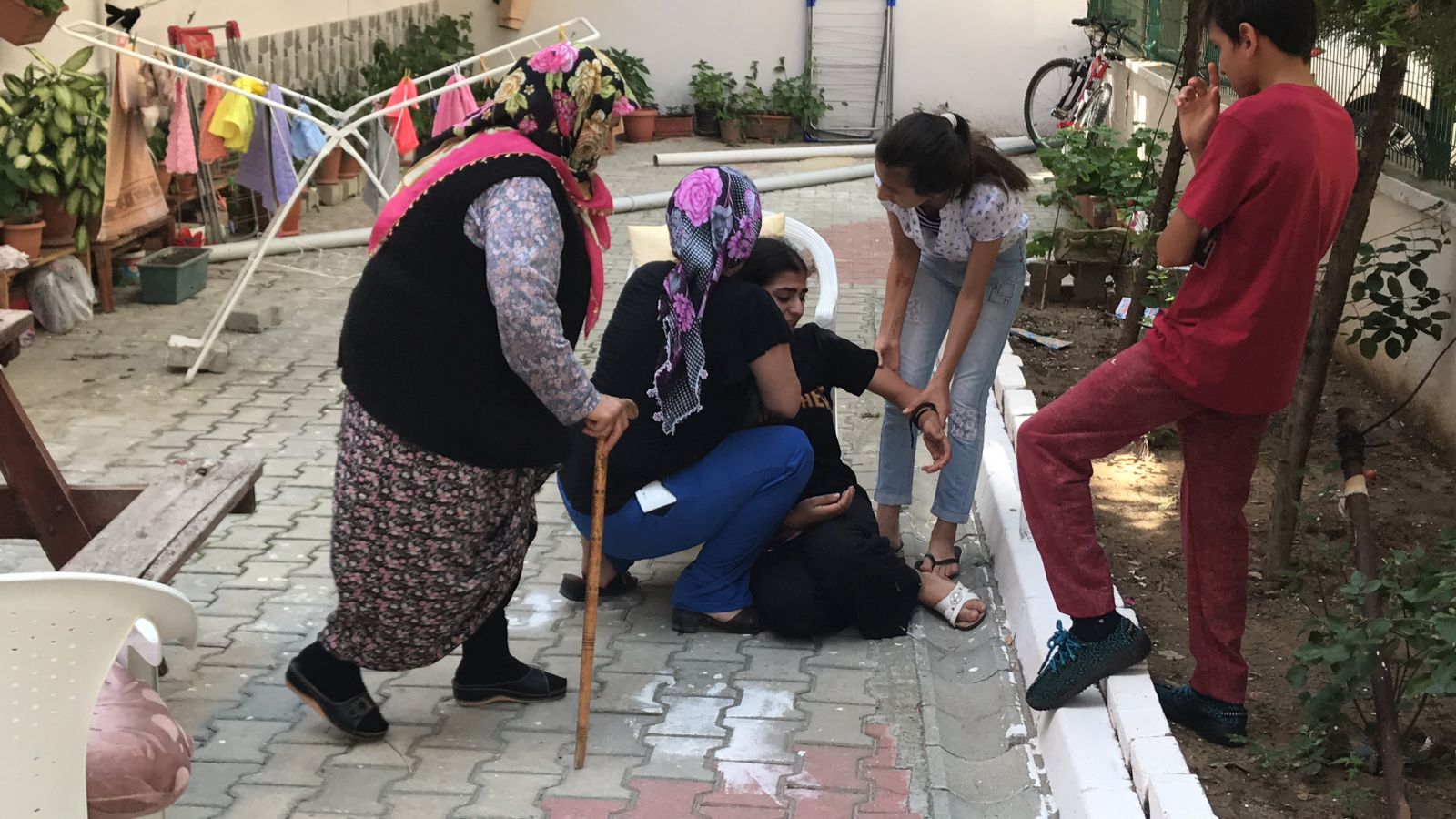 Çorlu'da 6. kattan düşen çocuk hayatını kaybetti