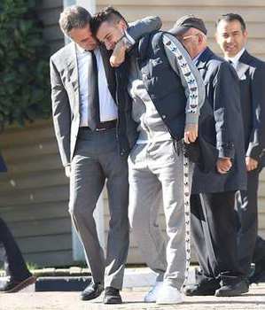 Kafanı kırarım senin!