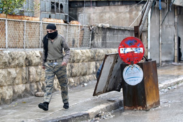 Rusya'dan açıklama: 5 bin Suriyeli Halep'ten tahliye ediliyor