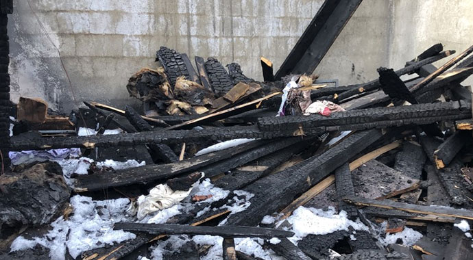 4 yaşındaki Ceren, kardeşini yanmaktan kurtardı