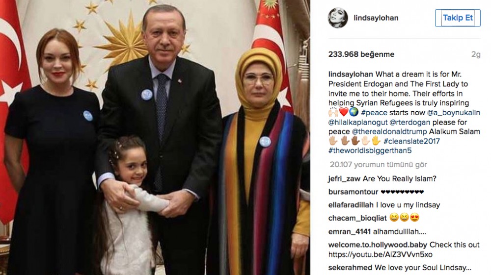 Lindsay Lohan'a Heathrow'da başörtüsü ayrımcılığı