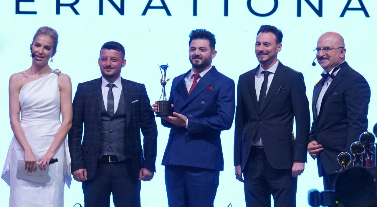 2. Uluslararası Elmas Ödülleri görkemli bir törenle sahiplerini buldu