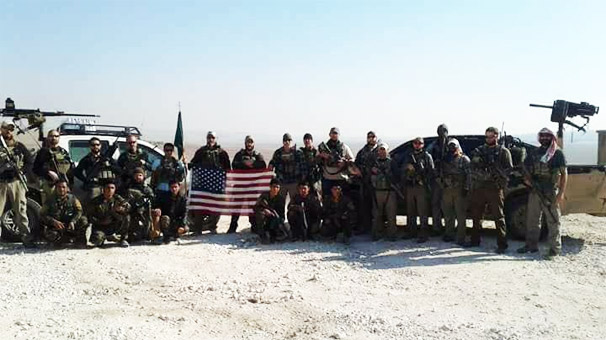 ABD'li askerlerin YPG'lilerle fotoğraflarına cevap
