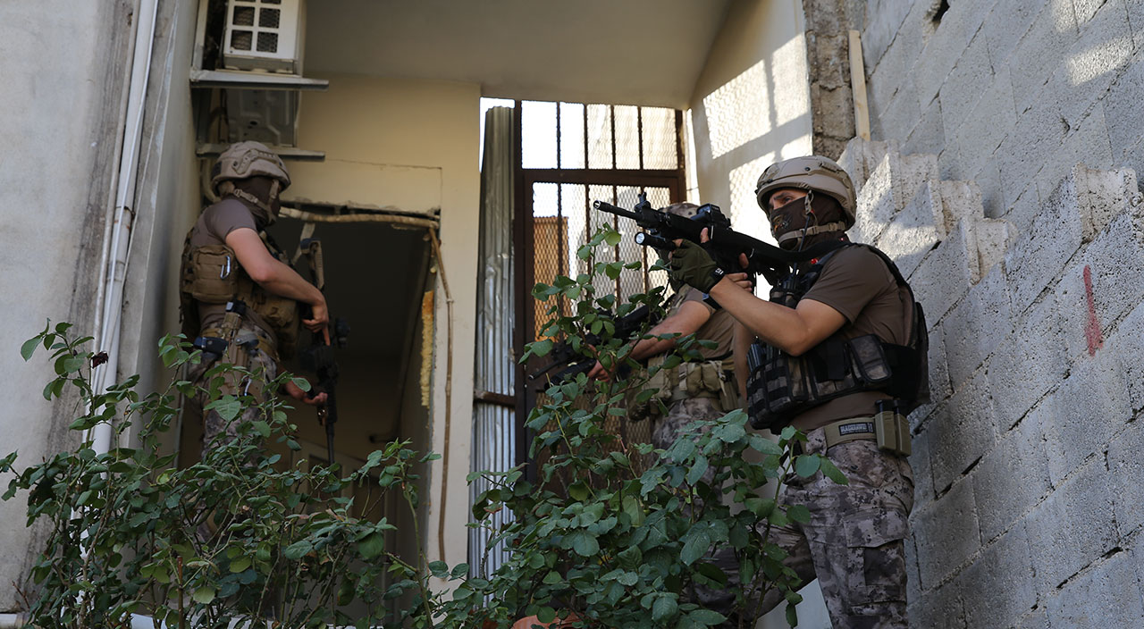 Şanlıurfa’da uyuşturucu operasyonu: 28 gözaltı