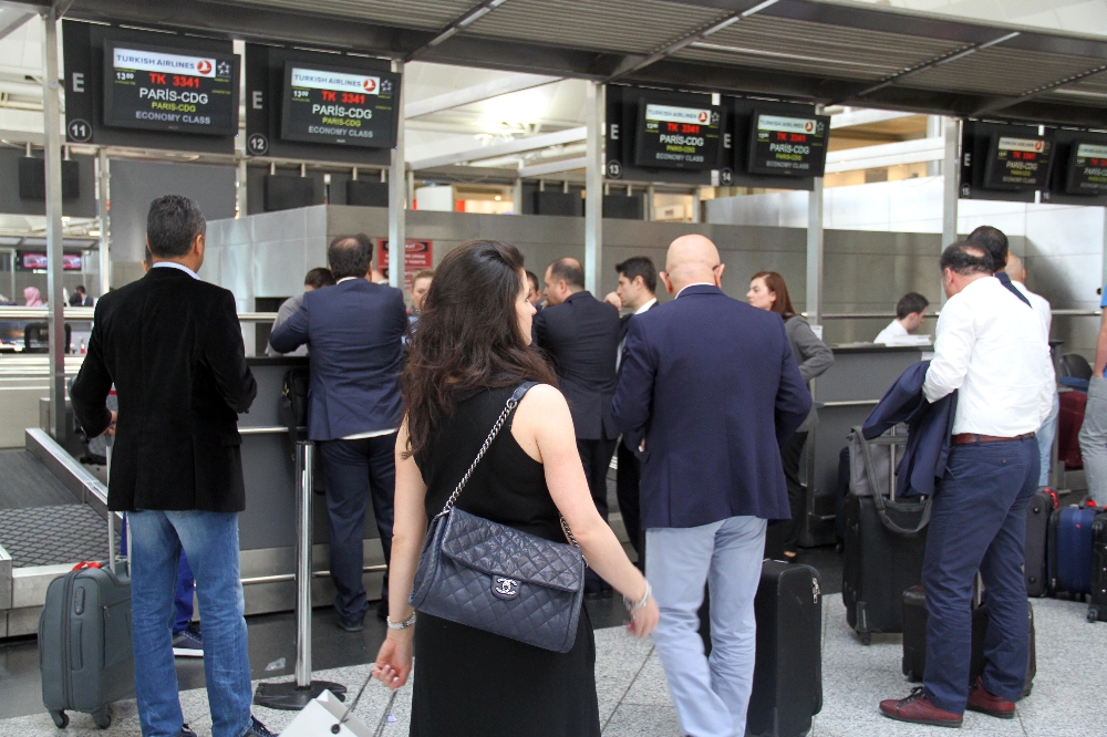 Türkler, Fransa’ya çıkarma yaptı