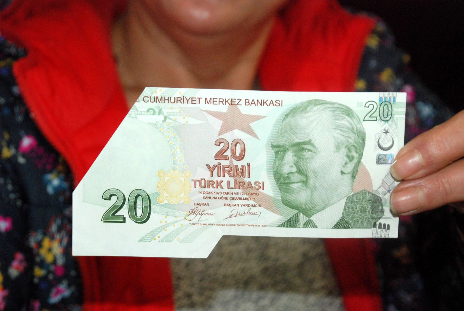 Baskı hatalı para şaşırttı