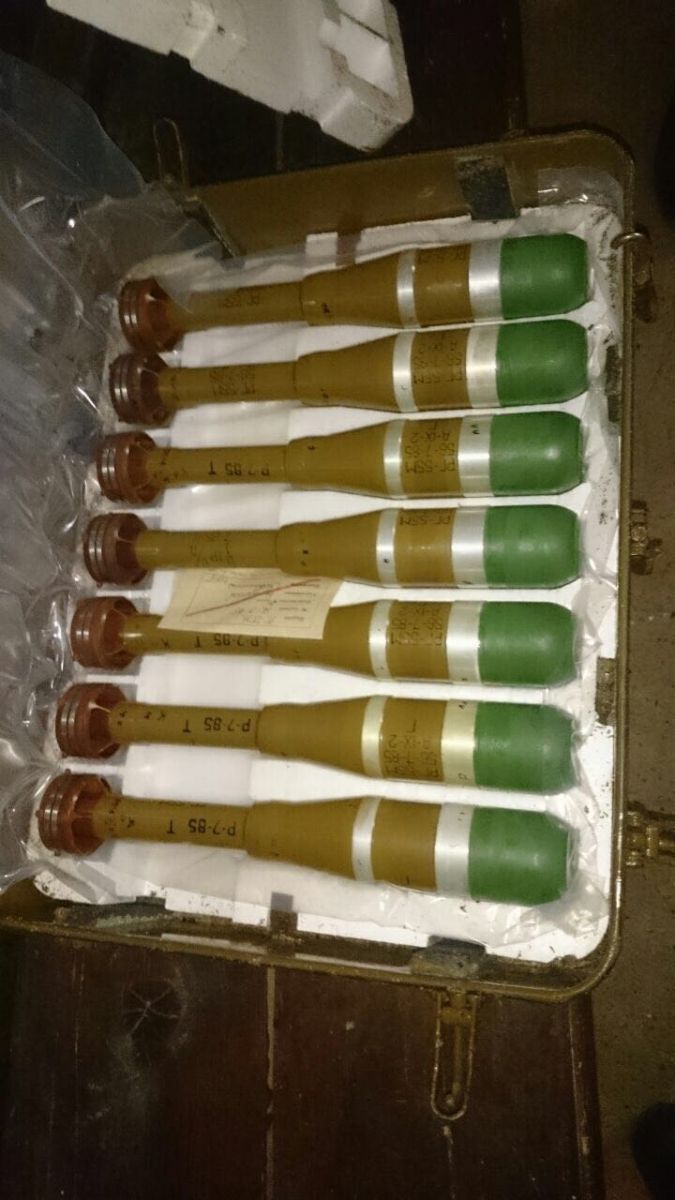 Batan Rus gemisinin mühimmatları kıyıya vurdu