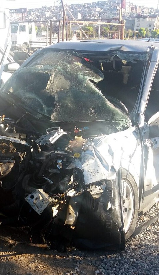 Gaziantep’te feci kaza, 2 kişi hayatını kaybetti