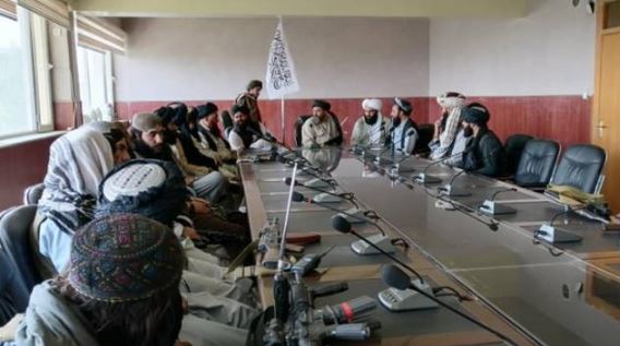 Taliban Cumhurbaşkanlığı Sarayı’nı ele geçirdi!